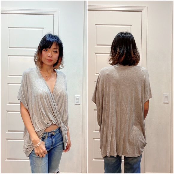 Cozy Oversized Grey Twist Hem Dolman Sleeve Top - Picture 4 of 5